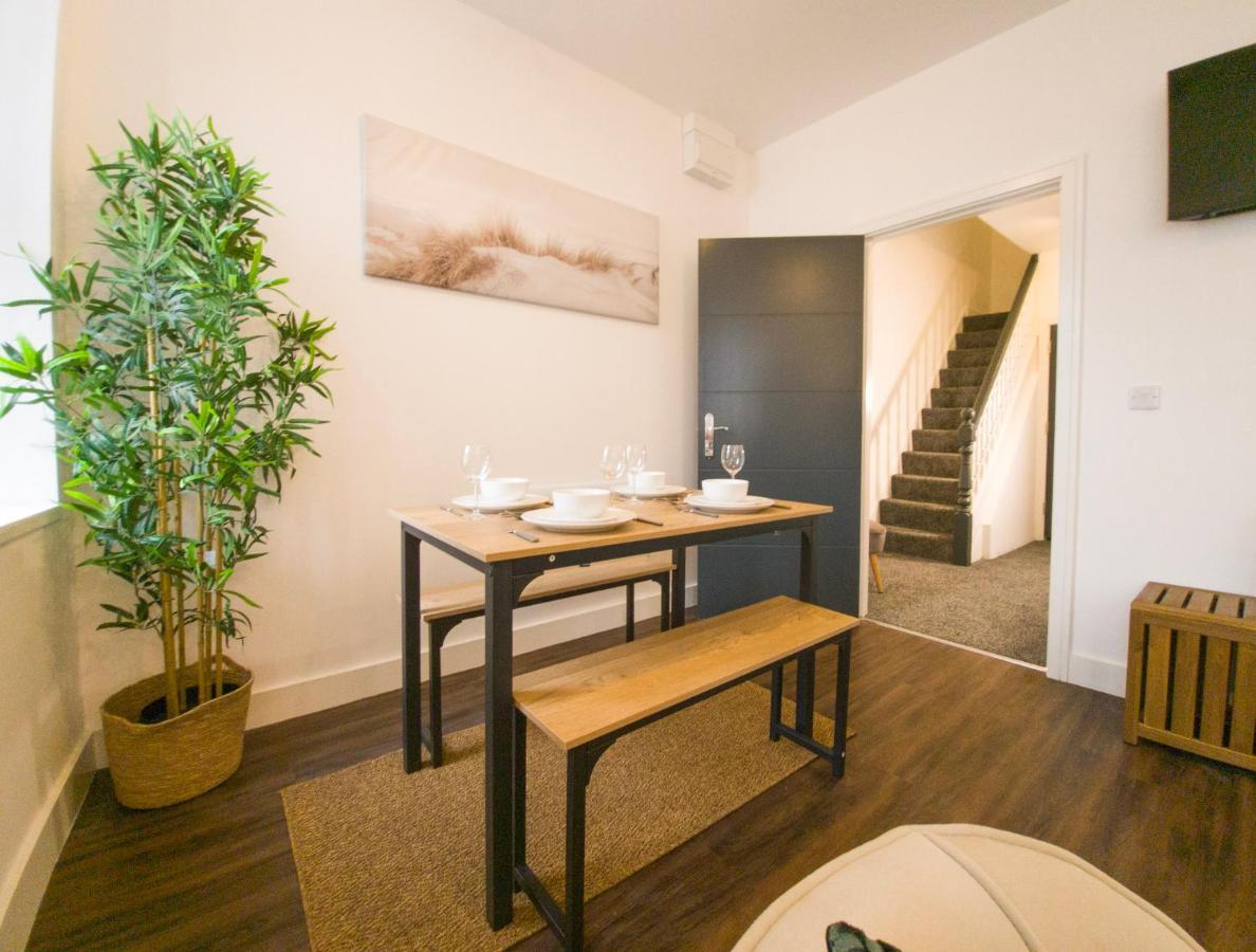 Principality Suites; Three Bed By Property Promise Cardiff Bagian luar foto
