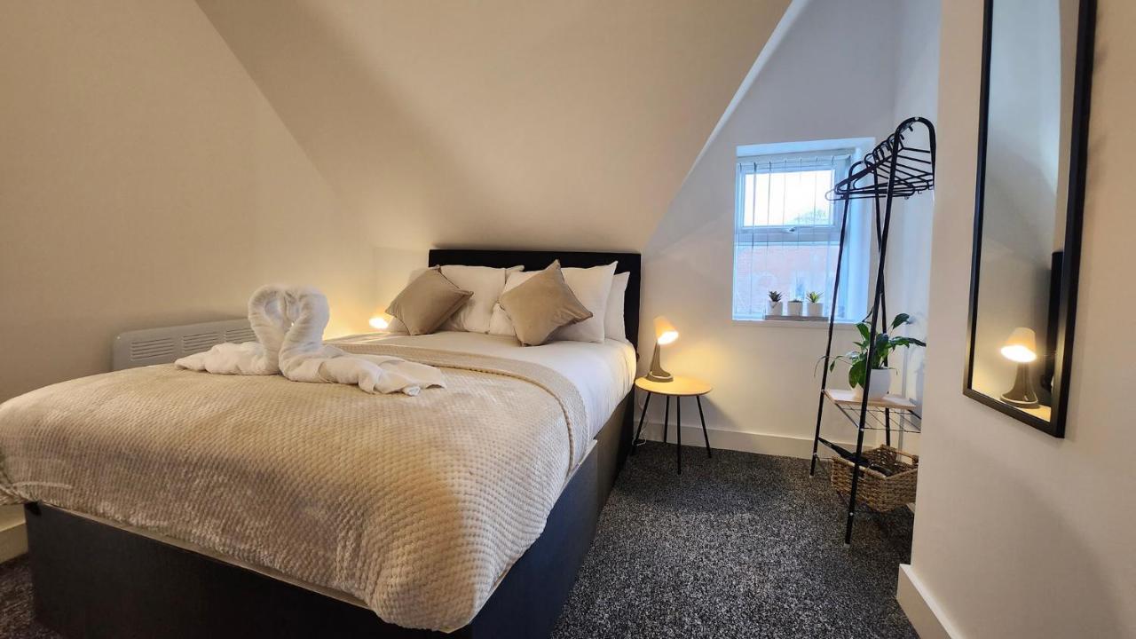 Principality Suites; Three Bed By Property Promise Cardiff Bagian luar foto